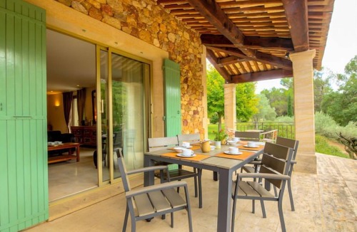 Le Barroux House | Patifiage by Interhome
