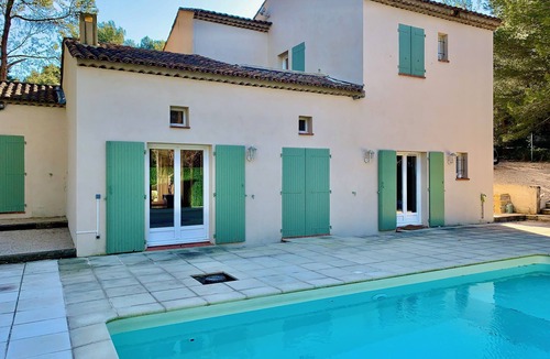 Pont Royal House | Perfectly located in the heart of Provence: 40 minutes from Marseille Airport