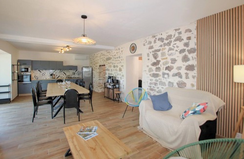 Ruoms House | Pet friendly home in Ruoms with private swimming pool, can be inside or outside