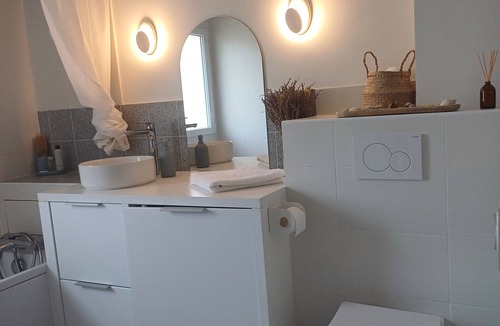 Grand Sud House | Pleasant, functional house with swimming pool near Aix, sleeps 5!