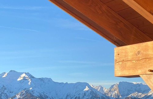 Cognet Apartment | Prestigious ski-in/ski-out apartment with panoramic view