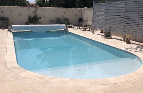 Angles House | Pretty Traditional Farmhouse, With own Private Pool Near Beaches
