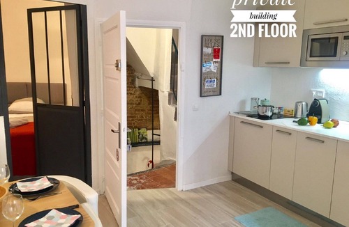 Old Town House | PRIVATE BUILDING, 4 APTS, AIR CONDITIONING, WIFI - UNIQUE IN NICE - OLD NICE