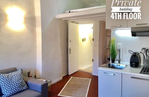 Old Town House | PRIVATE BUILDING, 4 APTS, AIR CONDITIONING, WIFI - UNIQUE IN NICE - OLD NICE