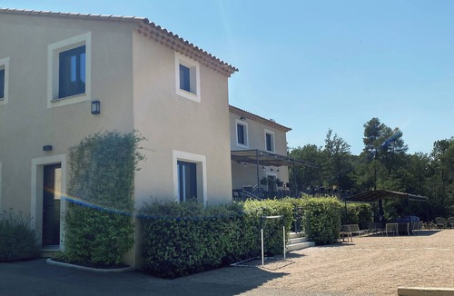 La Celle House | Private hamlet with swimming pool in the heart of a winegrowing estate in Provence