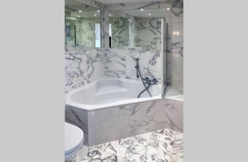 Nice City Centre Apartment | Promenade des anglais Amazing sea view 140M2 3BR
