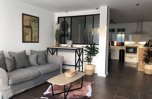 La Cadiere-d'Azur Villa | PROMO: Holiday dream with Jacuzzi and unobstructed sea view.
