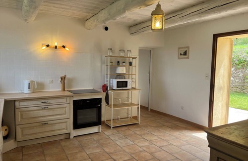 Vaison-la-Romaine House | Provençal country house with a private heated pool and Wi-Fi, rated ⭐️⭐️⭐️