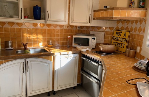 Ceyreste House | Provençal Mas · Private Pool · 500m² Garden · 10 min Calanques & Beaches