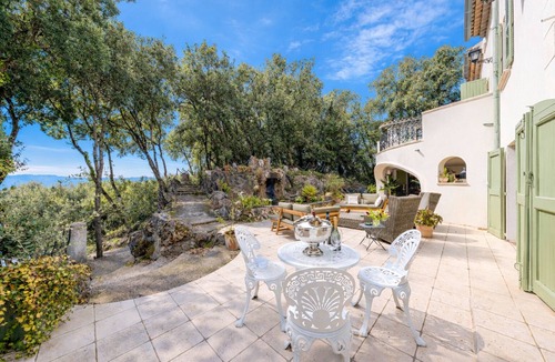 Le Tignet Villa | Provencal 4-bedroom villa with private pool