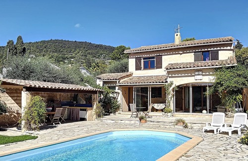 Le Tignet Villa | Provencal villa with private pool
