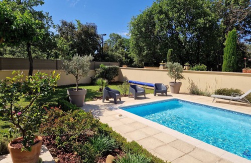 Orange Villa | Provence - Quiet family villa with a pool - 4 bedrooms - up to 9 guests