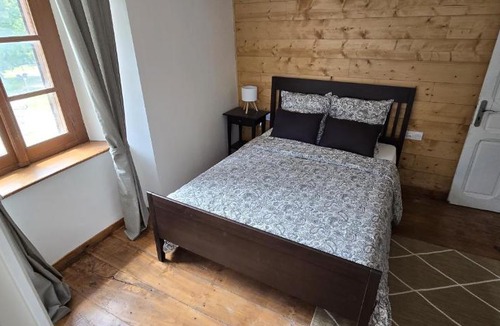Biert Cabin | Pyrenean Pursuits