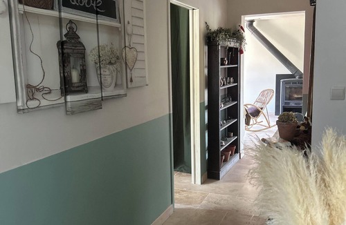 Saint-Hippolyte-le-Graveyron Bed & Breakfast | Quiet room in a house between Mont Ventoux and dentelles de Montmirail