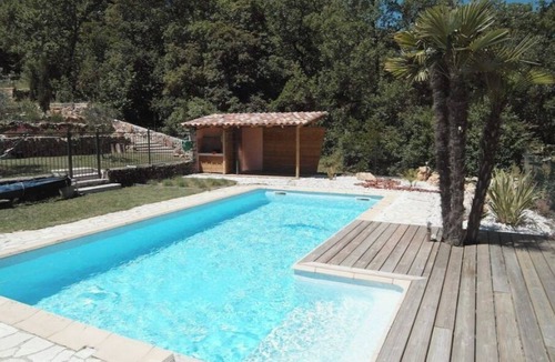 Brignoles House | Quiet 4* gîte, private heated pool, relaxation, panoramic views, astronomy