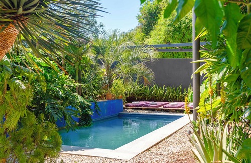 Hyeres Villa | Quiet architect-designed villa Swimming pool - sea view - 3 bedrooms
