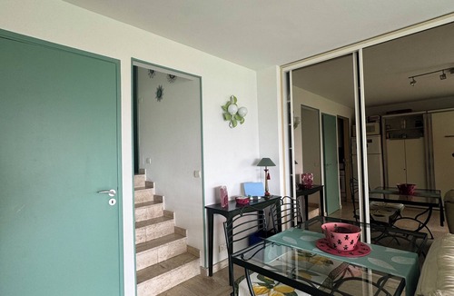 Mandelieu-la-Napoule Beach Apartment | Réf. 14473/Holiday rental Mandelieu - Studio with sea view & sleeps 4