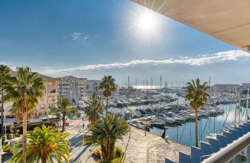 Frejus Plage Apartment | Résidence Aigue Marine by Interhome