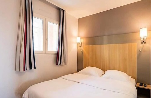 Villefranche-sur-Mer Apartment | Résidence Pierre & Vacances L'Ange Gardien - Apartment 7 people - 2 bedrooms - Spacious terrace - Sea view - Air-conditioned