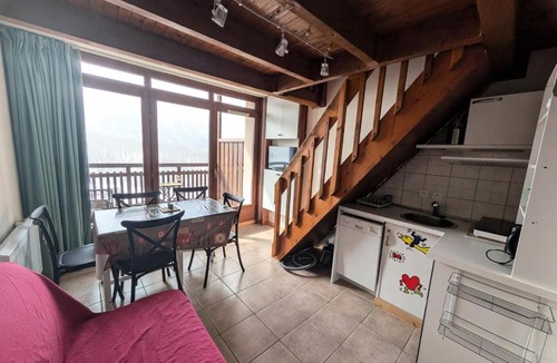 Montgenevre Apartment | Résidence Plein Soleil - Petit duplex 4 pers plein sud sur les hauteurs du village MAE-2803