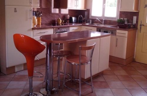 La Couronne House | Recent 4-room house in private residence 150 ms from the beach, quiet