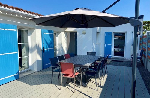 Bretignolles-sur-Mer House | Renovated Beach House - Comfort & Amenities, Near Shops & Activities, WiFi Included