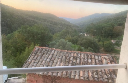 Bendejun House | Rent village house 2 rooms possibility 8 beds. Quiet forest/river