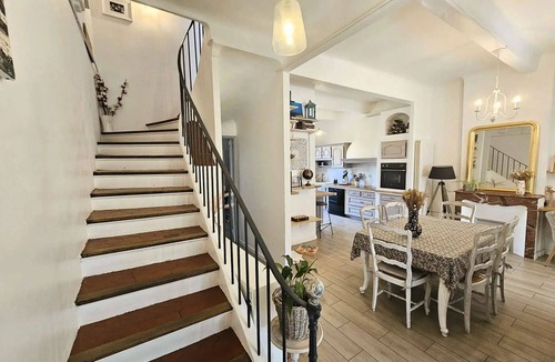 Saint-Mandrier-sur-Mer Villa | Residence 240-st Mandrier Sur Mer - Houses & Villas for 5 People