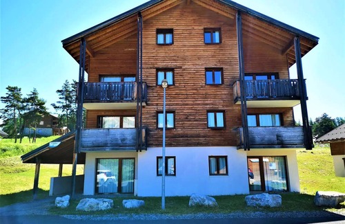 La Joue du Loup Apartment | Residence La Crête Du Berger - 2 Rooms for 6 People