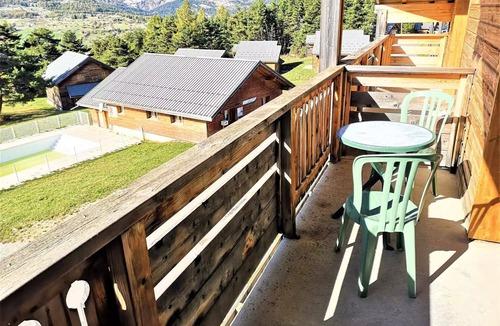 La Joue du Loup Apartment | Residence La Crête Du Berger - 2 rooms 6 people - The shepherd's crest