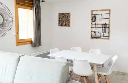 Saint-Etienne-en-Devoluy Apartment | Residence Les Mélèzes - maeva Home - 2 Room Apartment 6 People - Selection