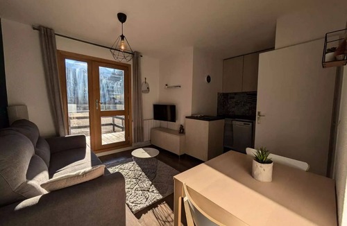 Beaufort Apartment | Residence Val Blanc 2 - Modern apartment 3 people, 1 bedroom, village center