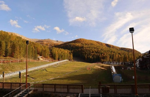 Les Orres Apartment | Resort center, 1st floor, swimming pool, sauna, balcony, tv, ski locker, 36m², Les Orres