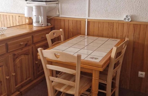 Valloire Apartment | Resort center, 1st floor, balcony, parking, tv, ski locker, 27m², Valloire