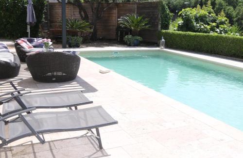 Sainte-Maxime Villa | Rez de Villa Les Feuillantines vue magnifique, piscine chauffée privée, jacuzzi, "villa Les Feuillantines