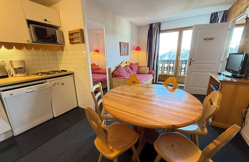 Risoul Apartment | Risoul T4 8 pers Pied des pistes Piscine & Sauna