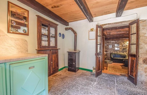 Comano House | Romantic home in Comano (MS) with sauna