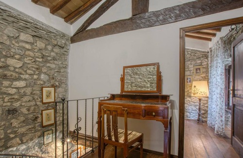 Comano House | Romantic home in Comano (MS) with sauna