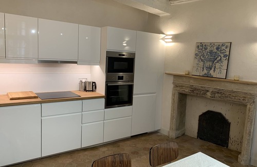 Framont House | Round Tower Residence