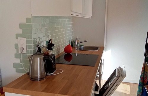 Saint-Sylvestre Apartment | Sea-view terrace. 2mn from the streetcar, very well equipped, Pets welcome
