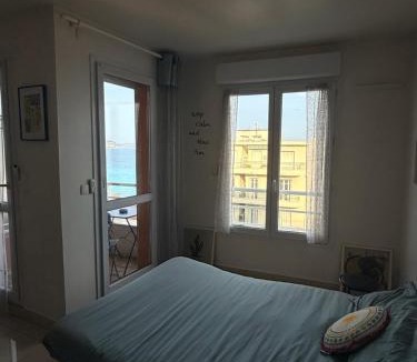 Fabron Apartment | Seaview retreat