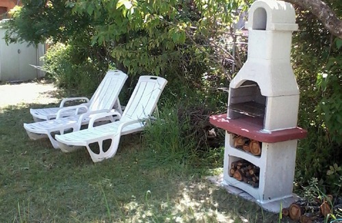 Saint-Firmin House | Semi-detached village house with garden and barbecue. Pets allowed