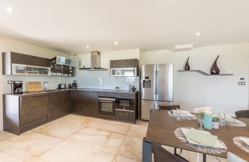 Sevrier Apartment | SEVRIER- PANORAMIC Loft&Mainfloor, Jacuzzi Parking