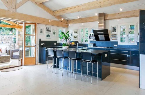 Chateauneuf-Grasse Villa | SHEER PERFECTION AWAITS YOU IN THE FRENCH RIVIERA-A JEWEL IN GRASSE