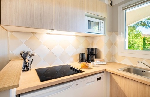 Mandelieu-la-Napoule Beach Apartment | Smart Escape With Pool