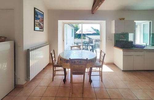 Brasc House | Spacieuse maison avec terrasse