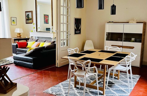 Nimes City Centre Apartment | Spacious 120 m2 bourgeois apartment