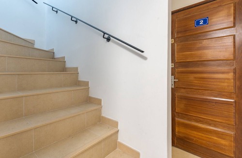 Charleval Apartment | Spacious 22 m2 Studio in the Village Center n1