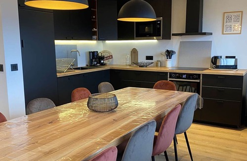 Jeux Apartment | Spacious 5-room apt for 10 at L'Alpe d'Huez, near slopes and shops