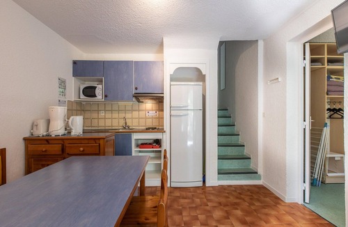 Guillaumes Apartment | Spacious Alpine Triplex with Terrace